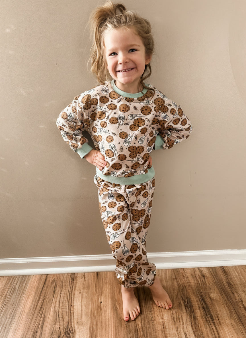 Milk & Cookies Cozy Bubble Sweatsuit
