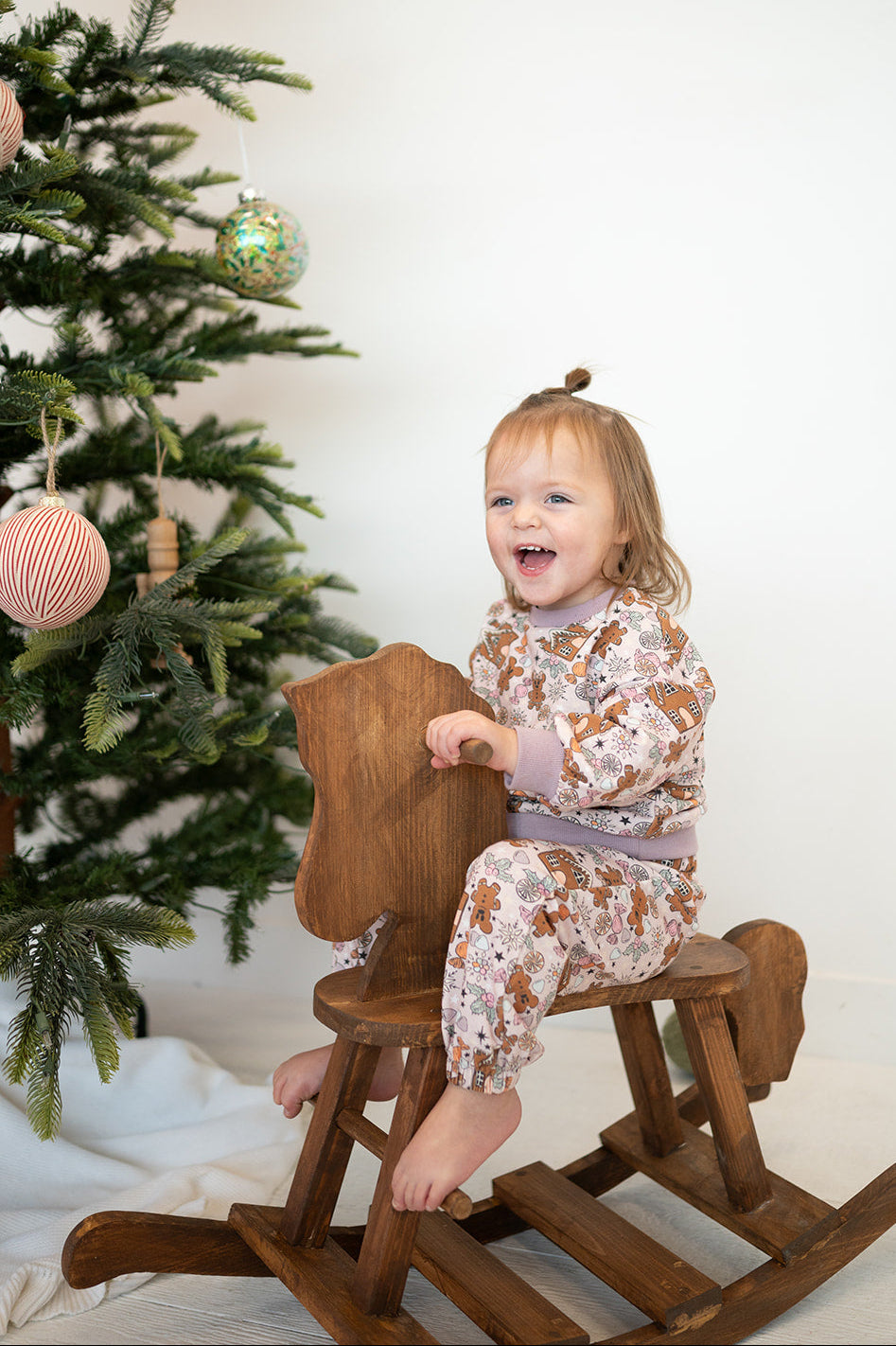 Gingerbread Sweets Cozy Bubble Sweatsuit